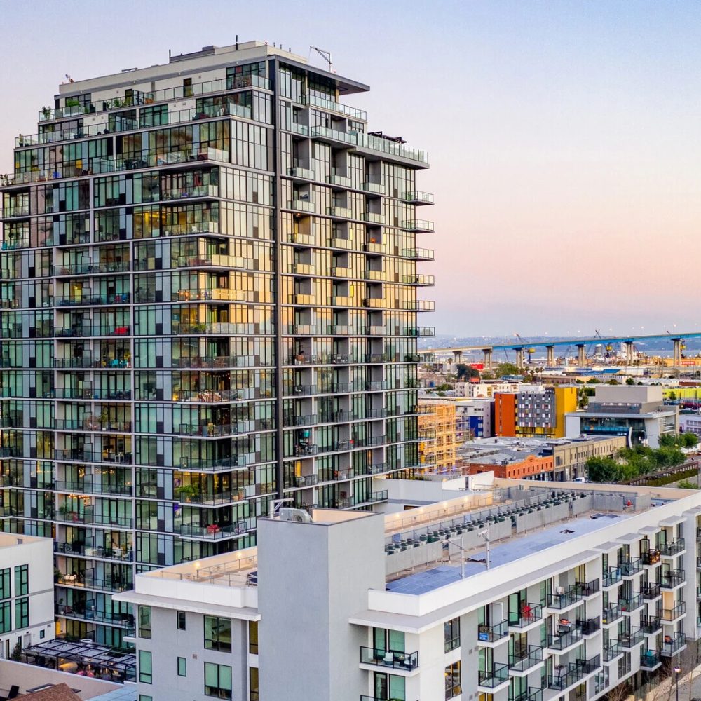 ALX San Diego exterior photo